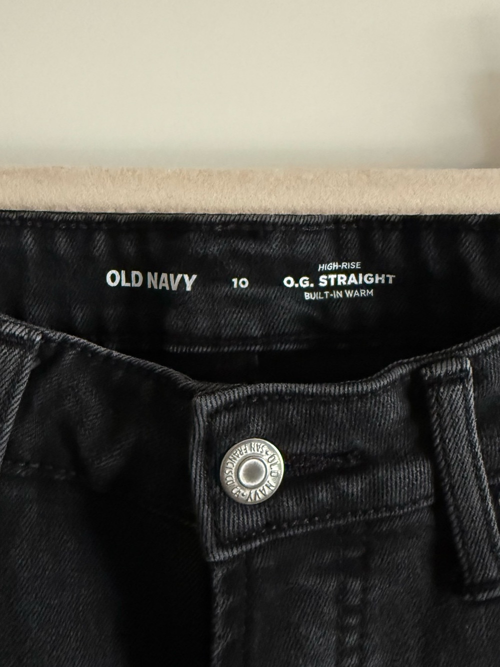 Old Navy High Rise O.G. Straight Ankle Built-in Warm Jeans - Picture 3 of 6